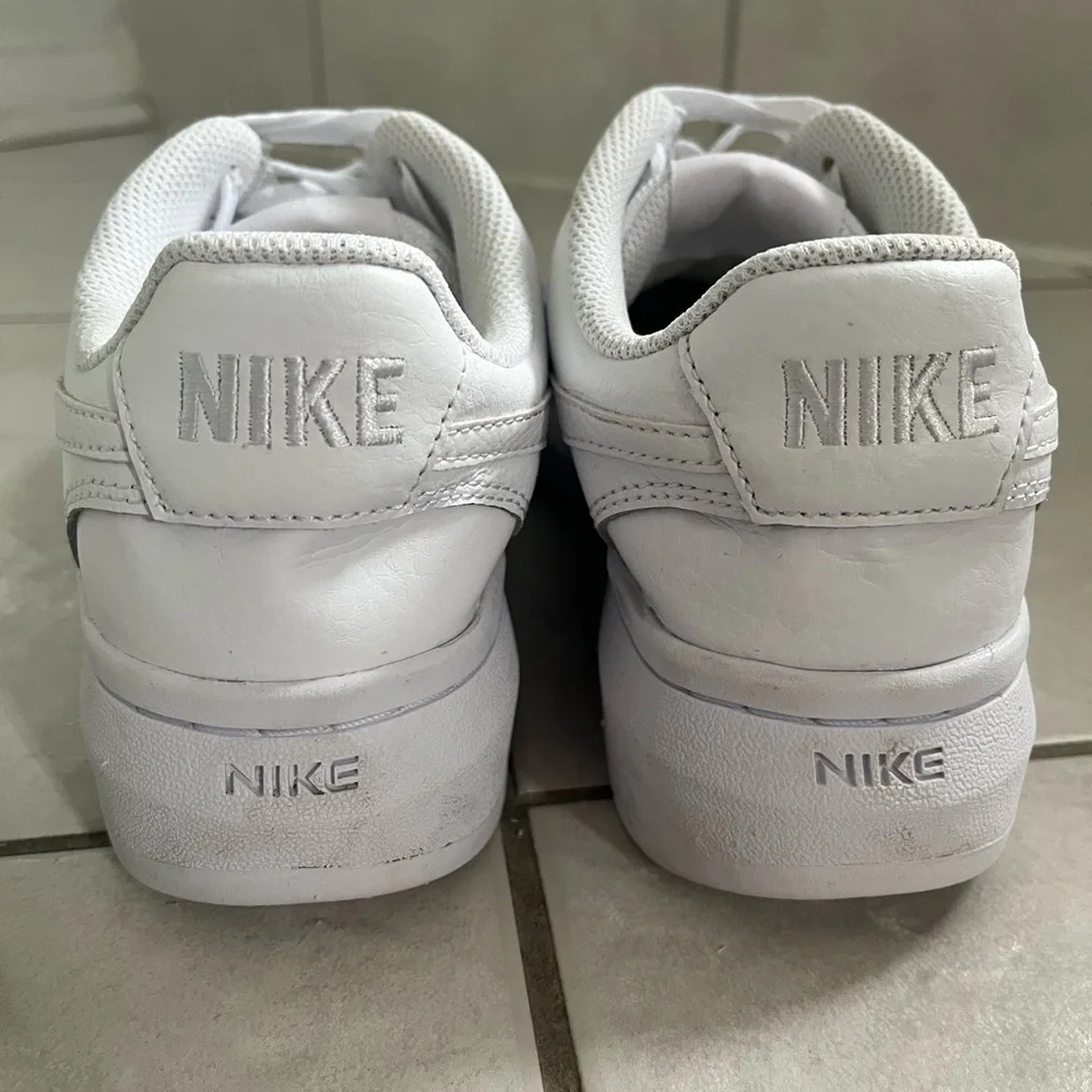Nike Women's Court Vision Alta Shoes - Picture 2 of 16